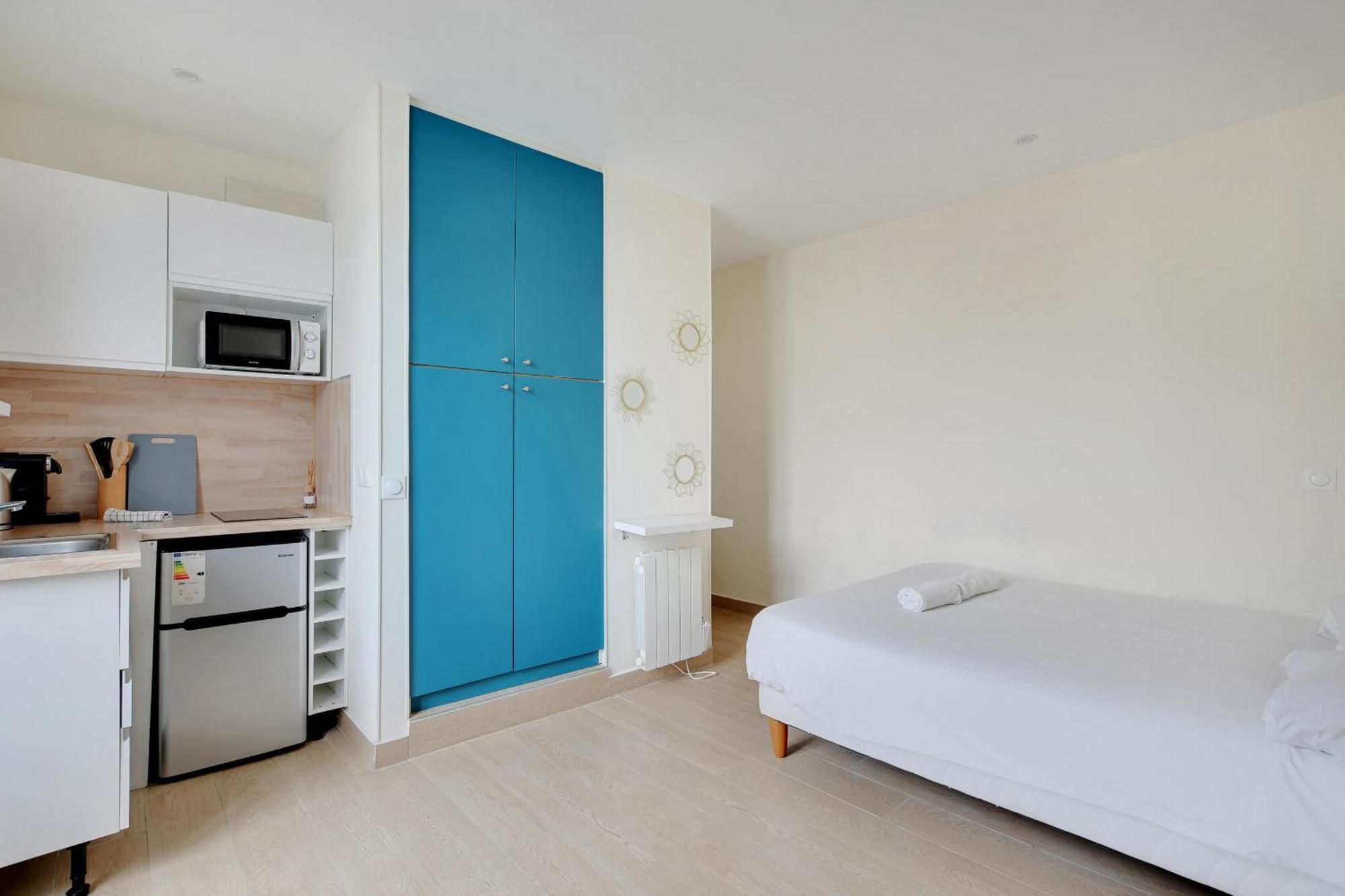 Charmant Studio Aubervilliers Exterior photo
